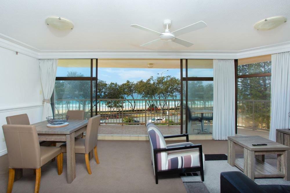 Imperial Surf - Hosted By Coastal Letting Lejlighed Gold Coast Eksteriør billede